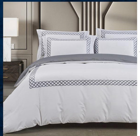 Elle White/Grey Duvet Cover – 400 Thread Count Egyptian Cotton Bedding