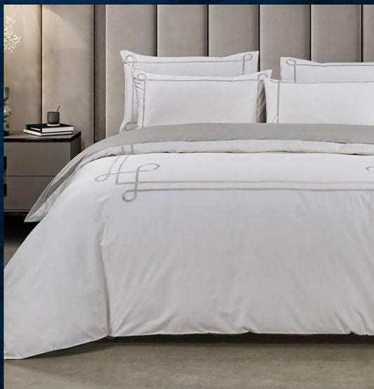 Cheryl White/Silver Duvet Cover – 400 Thread Count Egyptian Cotton Bedding
