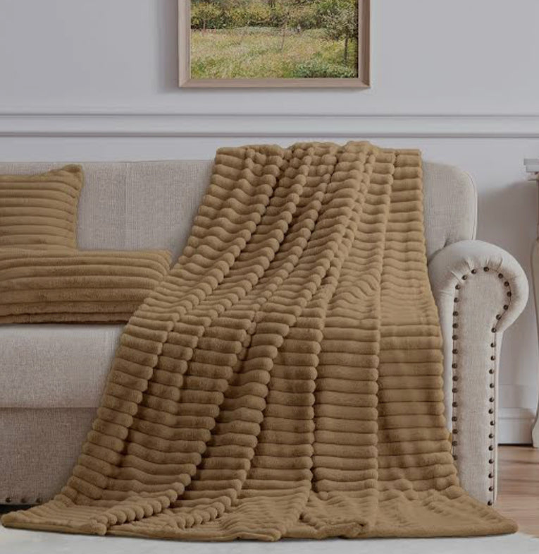 Milan Faux Fur Throw