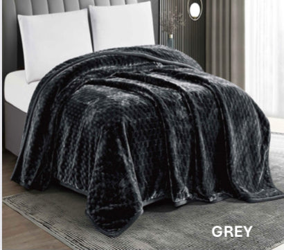 Victoria 2-Ply Plush Textured Blanket