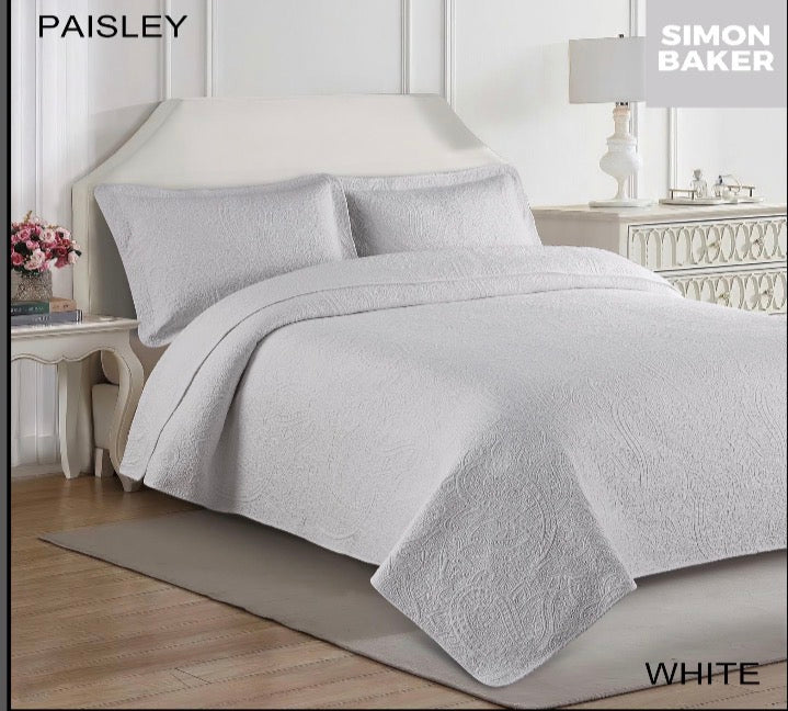 Paisley Quilt Set