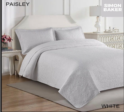 Paisley Quilt Set