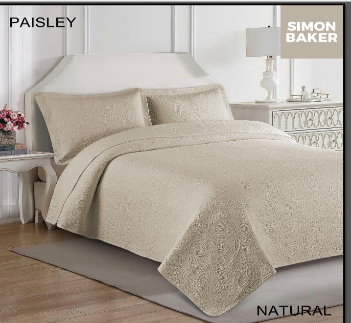 Paisley Quilt Set